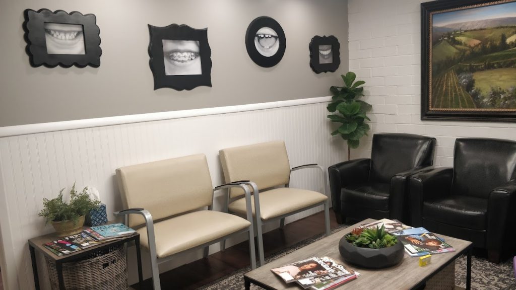 Picture of reception room at Giauque Family Dental in Millcreek, Utah